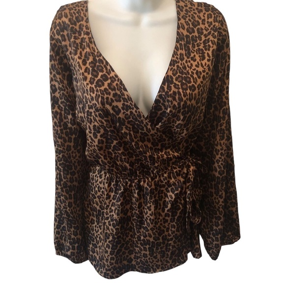 Lane Bryant Leopard Animal Print Faux Wrap Long Sleeve Shirt Top Size 16 - Picture 5 of 7
